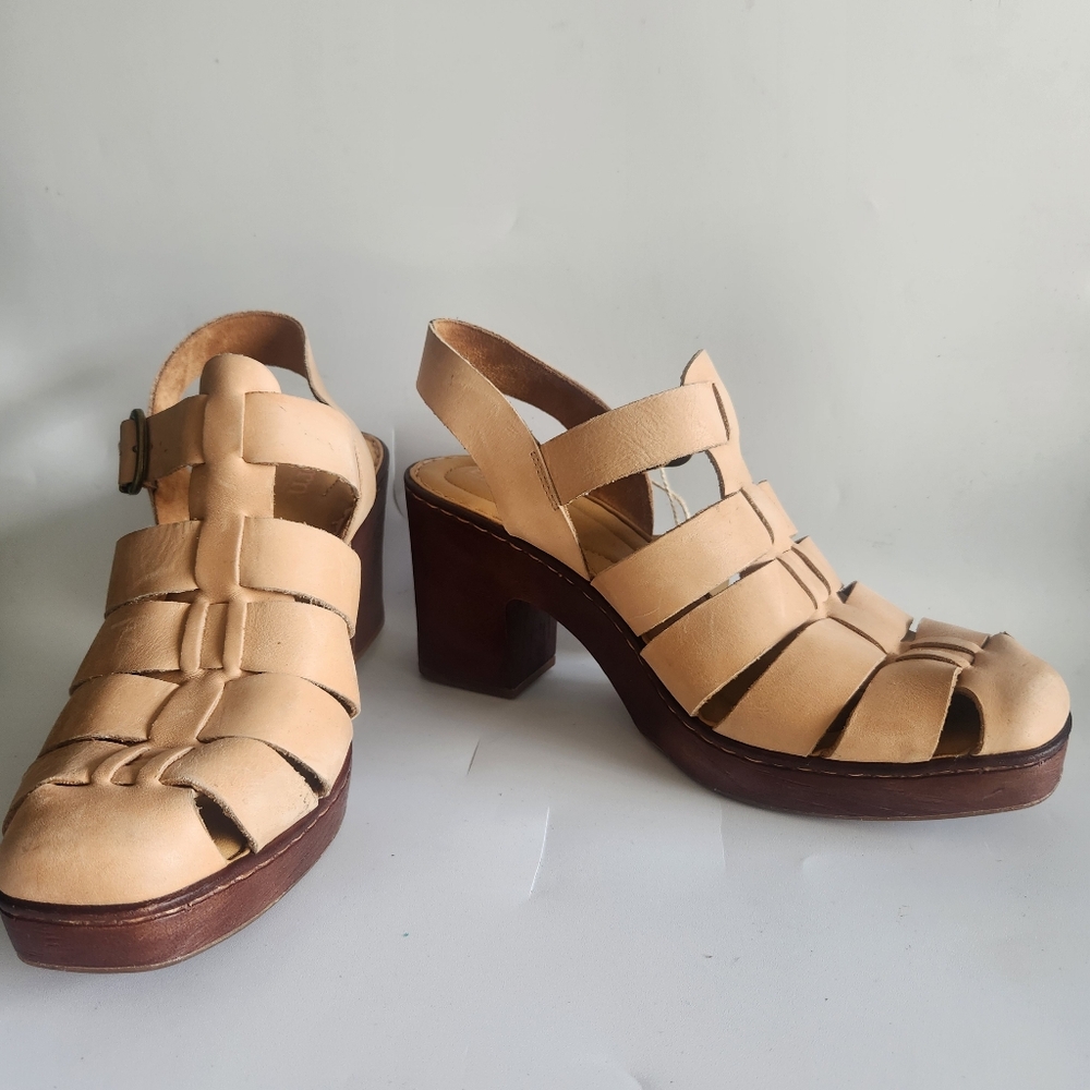 NWT  BORN Hartley Platform Sandals Natural Tan Size 11 - Picture 5 of 15